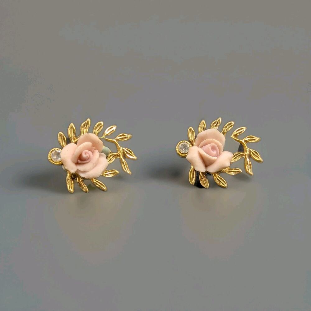 Vintage Gold Tone Pink Porcelain Rose Earrings Rhinestone Floral Leaf Studs